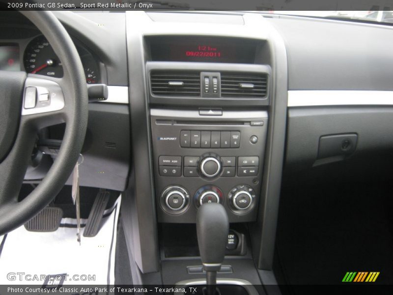 Sport Red Metallic / Onyx 2009 Pontiac G8 Sedan