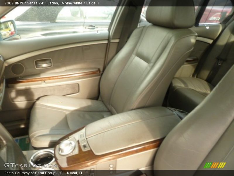 Alpine White / Beige III 2002 BMW 7 Series 745i Sedan
