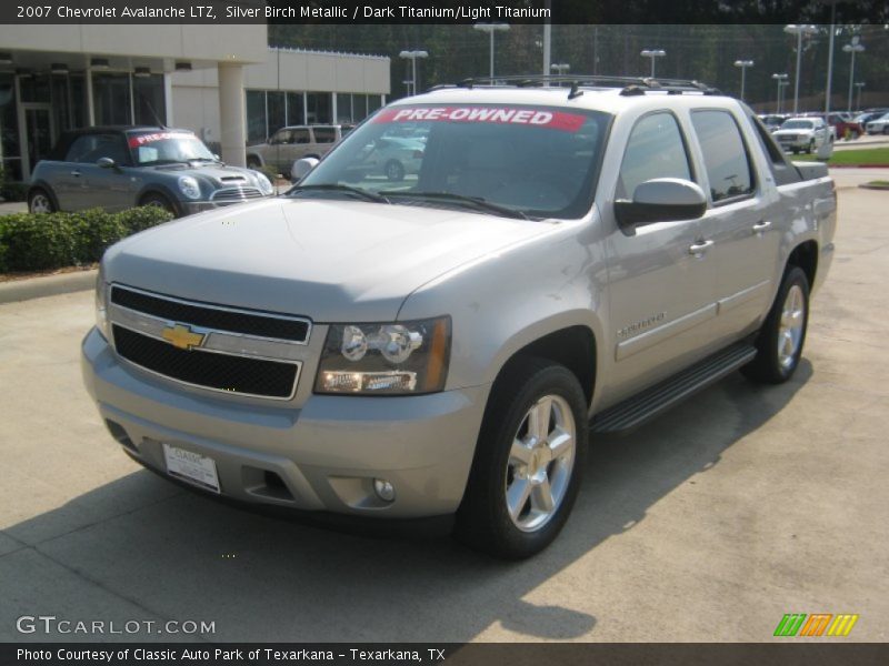 Silver Birch Metallic / Dark Titanium/Light Titanium 2007 Chevrolet Avalanche LTZ