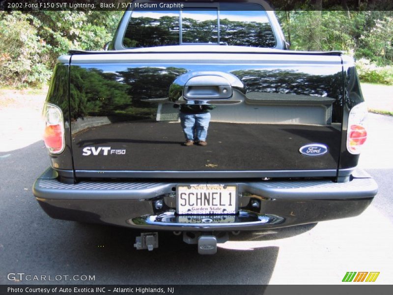 Black / SVT Medium Graphite 2002 Ford F150 SVT Lightning
