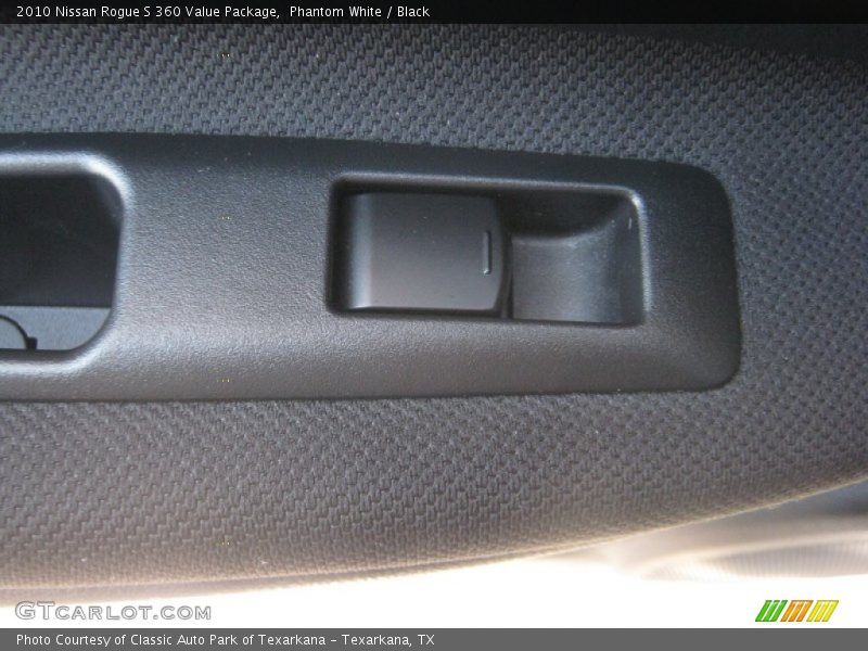 Phantom White / Black 2010 Nissan Rogue S 360 Value Package