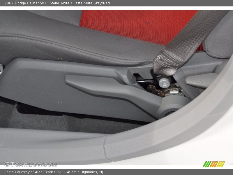 Stone White / Pastel Slate Gray/Red 2007 Dodge Caliber SXT