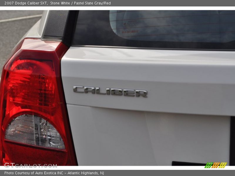 Stone White / Pastel Slate Gray/Red 2007 Dodge Caliber SXT