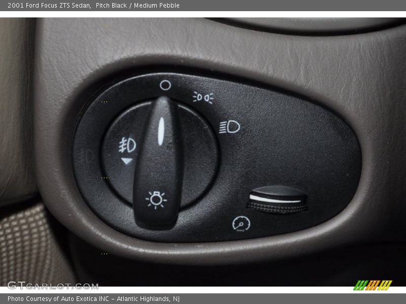Controls of 2001 Focus ZTS Sedan