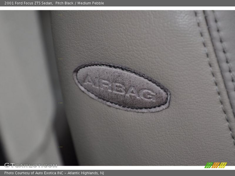 Pitch Black / Medium Pebble 2001 Ford Focus ZTS Sedan