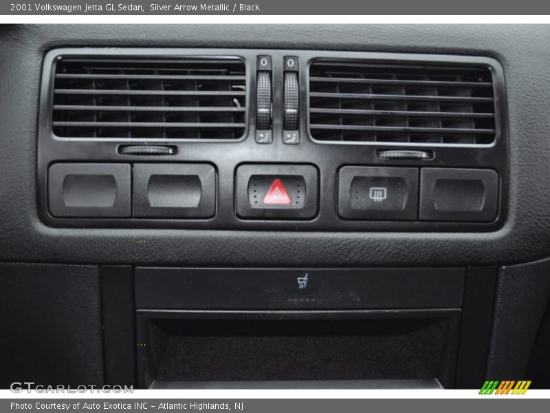 Silver Arrow Metallic / Black 2001 Volkswagen Jetta GL Sedan