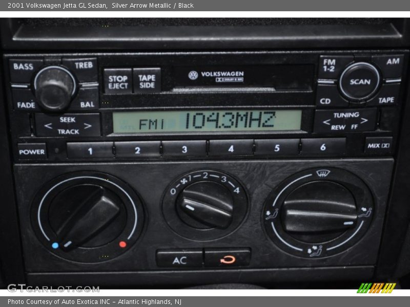 Controls of 2001 Jetta GL Sedan