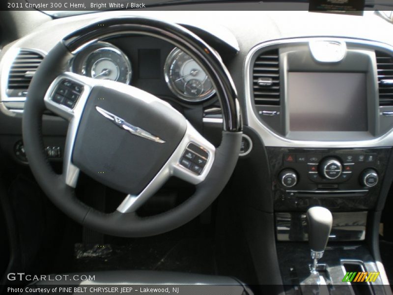 Bright White / Black 2011 Chrysler 300 C Hemi