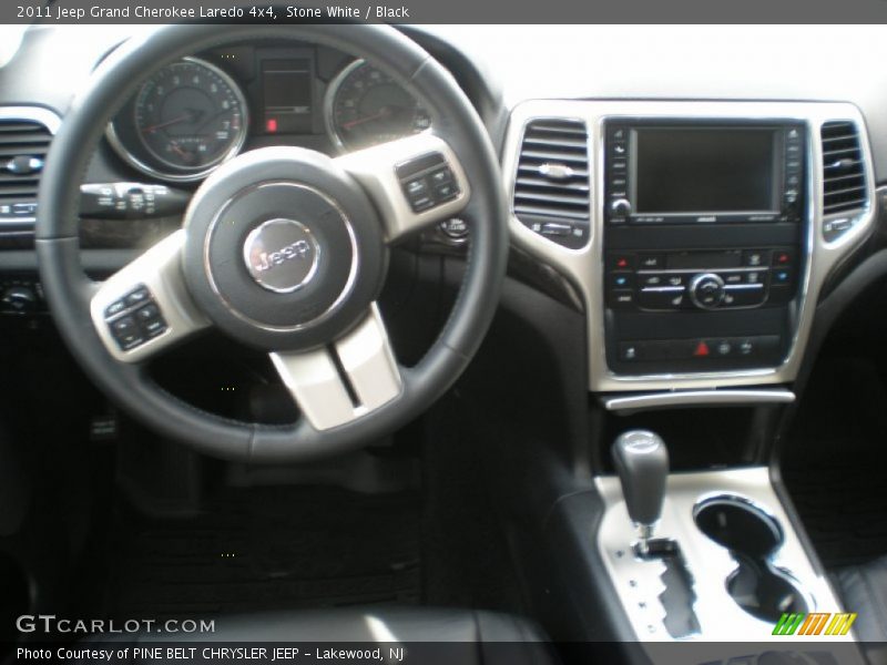 Stone White / Black 2011 Jeep Grand Cherokee Laredo 4x4