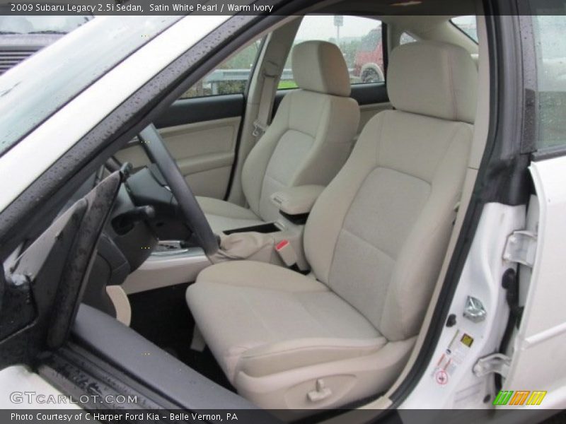 Satin White Pearl / Warm Ivory 2009 Subaru Legacy 2.5i Sedan