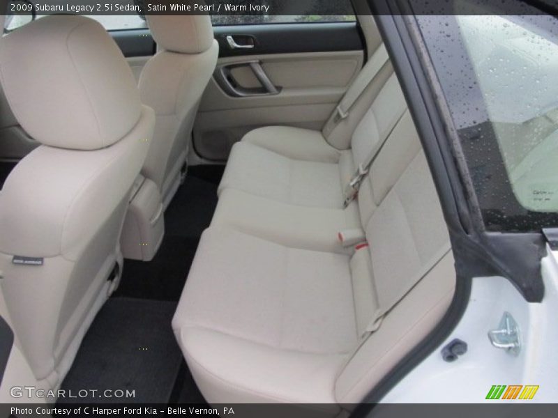 Satin White Pearl / Warm Ivory 2009 Subaru Legacy 2.5i Sedan
