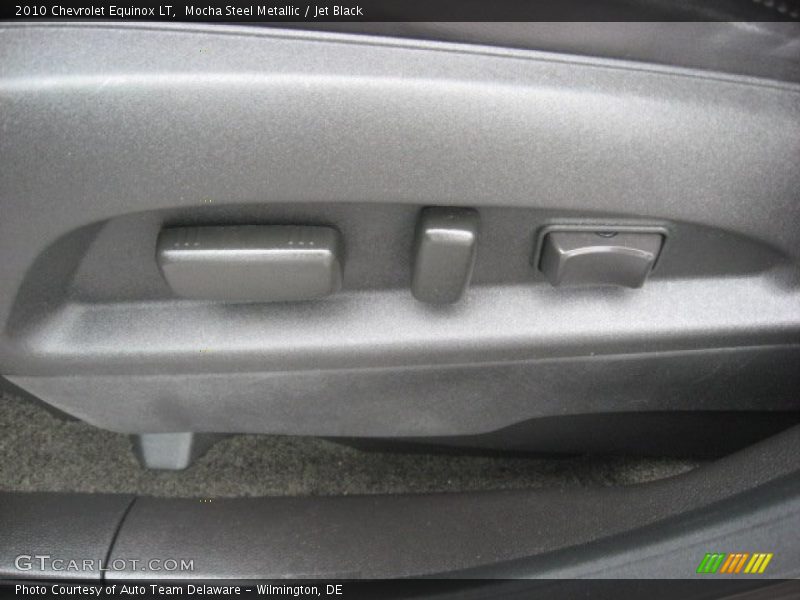 Mocha Steel Metallic / Jet Black 2010 Chevrolet Equinox LT