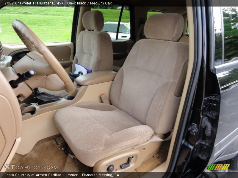 Onyx Black / Medium Oak 2002 Chevrolet TrailBlazer LS 4x4