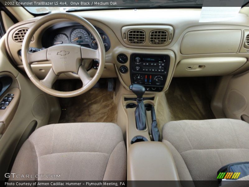 Onyx Black / Medium Oak 2002 Chevrolet TrailBlazer LS 4x4