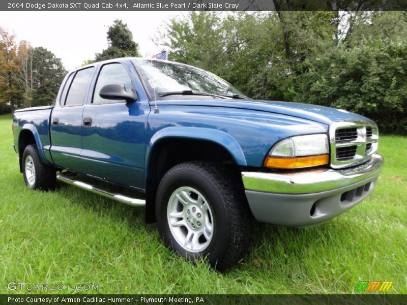 Atlantic Blue Pearl / Dark Slate Gray 2004 Dodge Dakota SXT Quad Cab 4x4