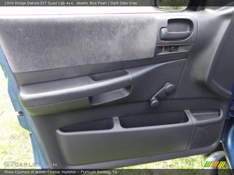 Door Panel of 2004 Dakota SXT Quad Cab 4x4