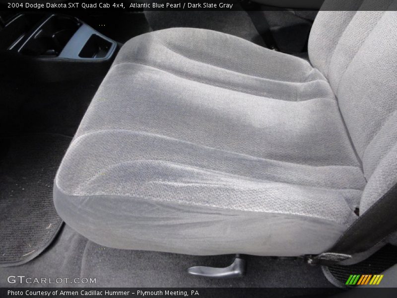 Atlantic Blue Pearl / Dark Slate Gray 2004 Dodge Dakota SXT Quad Cab 4x4