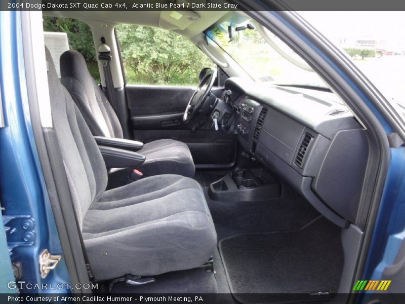 Atlantic Blue Pearl / Dark Slate Gray 2004 Dodge Dakota SXT Quad Cab 4x4