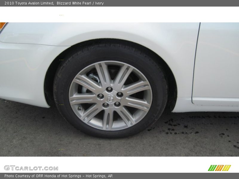 Blizzard White Pearl / Ivory 2010 Toyota Avalon Limited