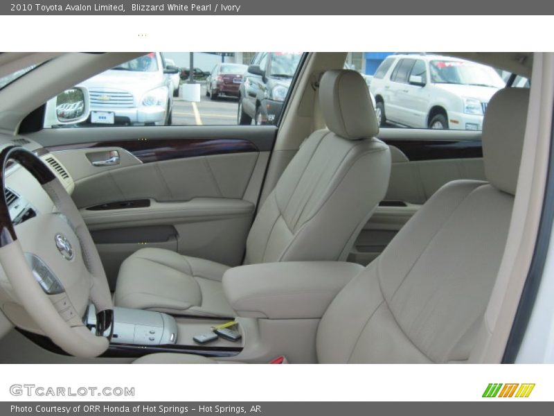 Blizzard White Pearl / Ivory 2010 Toyota Avalon Limited