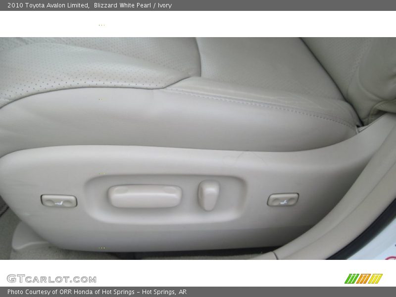 Blizzard White Pearl / Ivory 2010 Toyota Avalon Limited