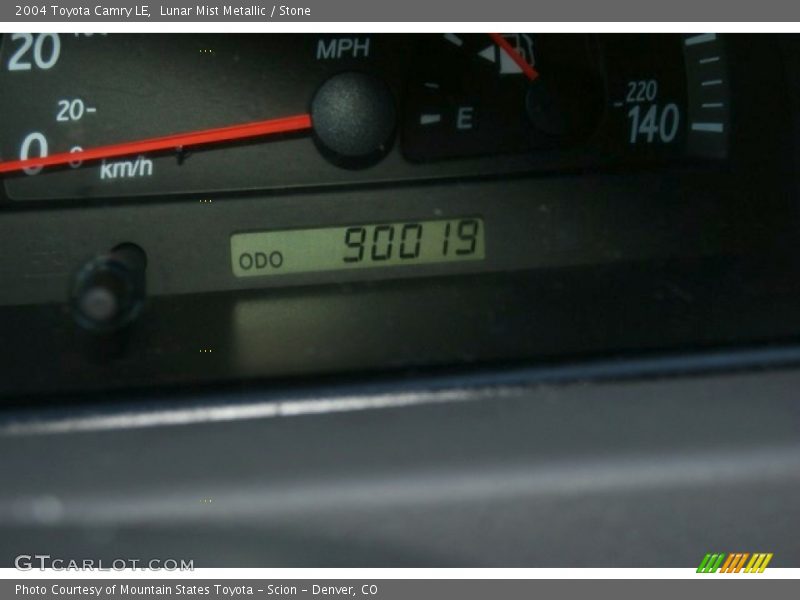 Lunar Mist Metallic / Stone 2004 Toyota Camry LE