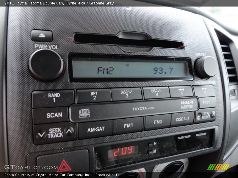 Controls of 2011 Tacoma Double Cab