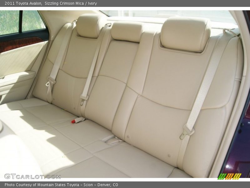 Sizzling Crimson Mica / Ivory 2011 Toyota Avalon