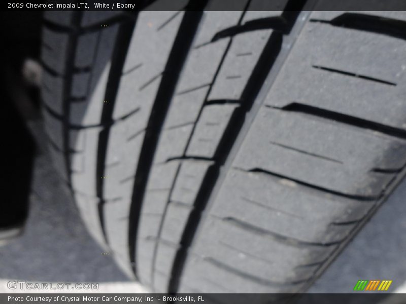 White / Ebony 2009 Chevrolet Impala LTZ