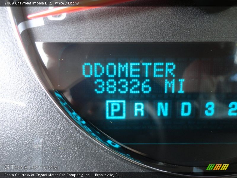 White / Ebony 2009 Chevrolet Impala LTZ