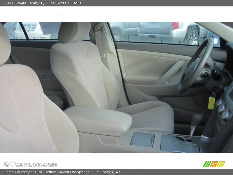 Super White / Bisque 2011 Toyota Camry LE