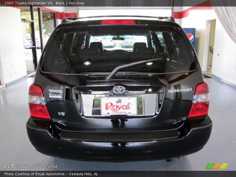 Black / Ash Gray 2007 Toyota Highlander V6