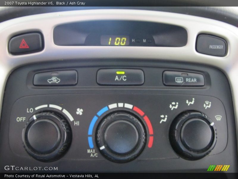 Black / Ash Gray 2007 Toyota Highlander V6