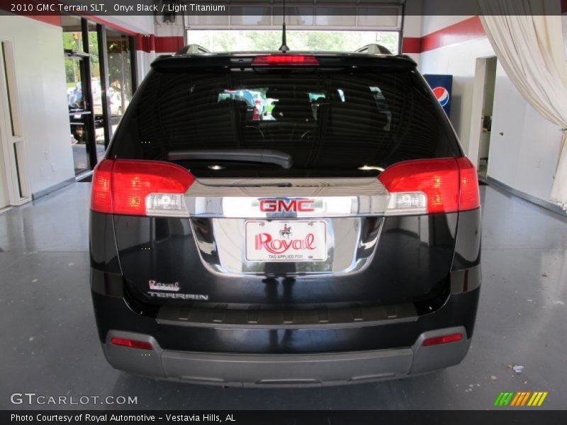 Onyx Black / Light Titanium 2010 GMC Terrain SLT