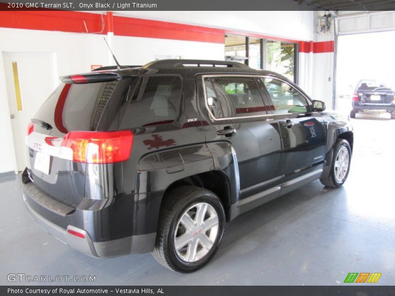 Onyx Black / Light Titanium 2010 GMC Terrain SLT