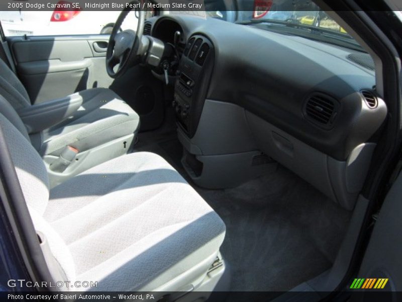 Midnight Blue Pearl / Medium Slate Gray 2005 Dodge Caravan SE