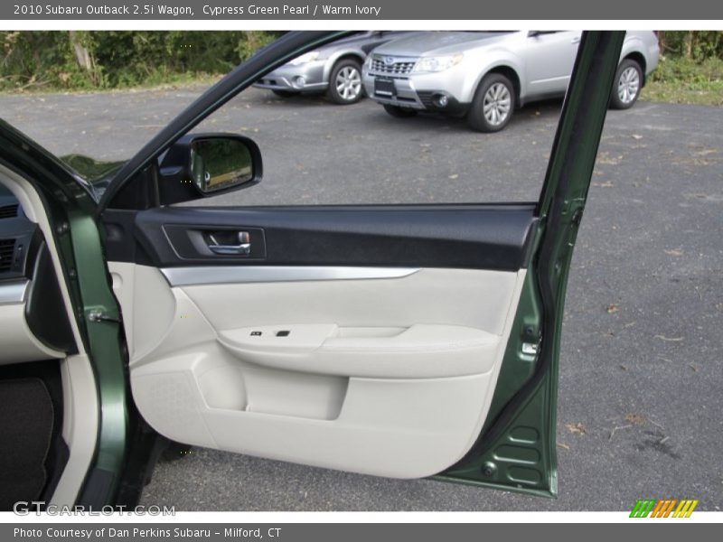 Door Panel of 2010 Outback 2.5i Wagon