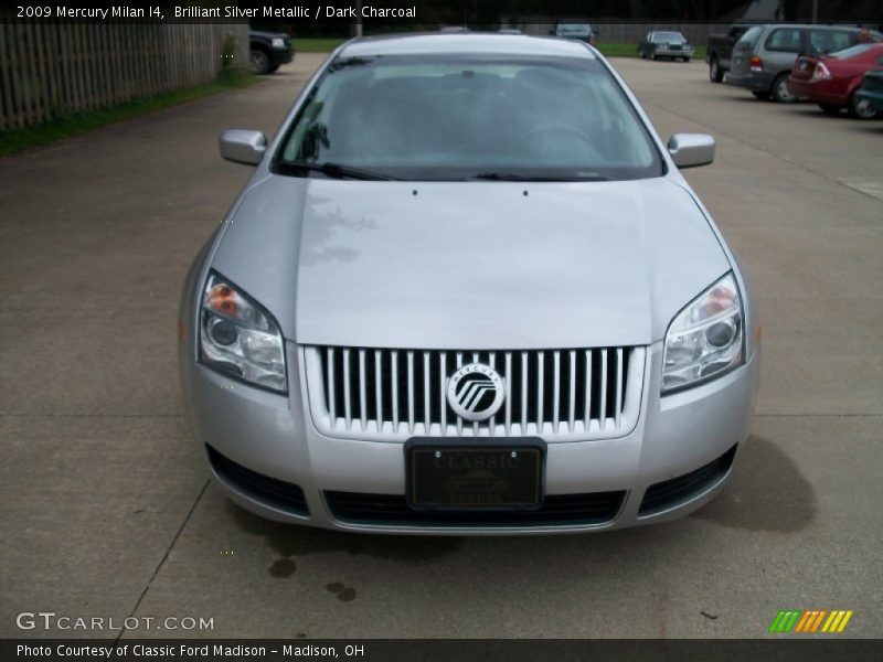 Brilliant Silver Metallic / Dark Charcoal 2009 Mercury Milan I4
