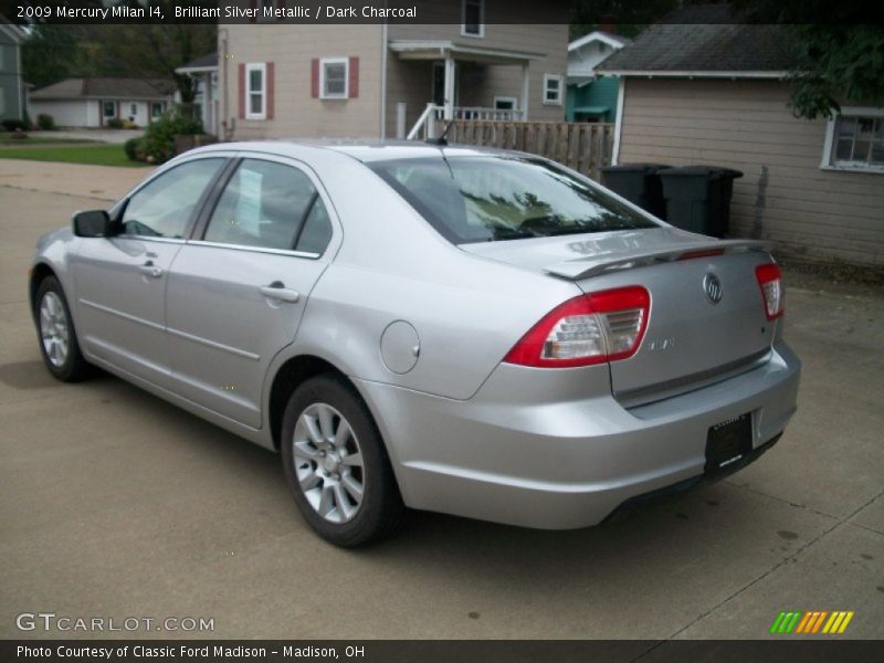 Brilliant Silver Metallic / Dark Charcoal 2009 Mercury Milan I4