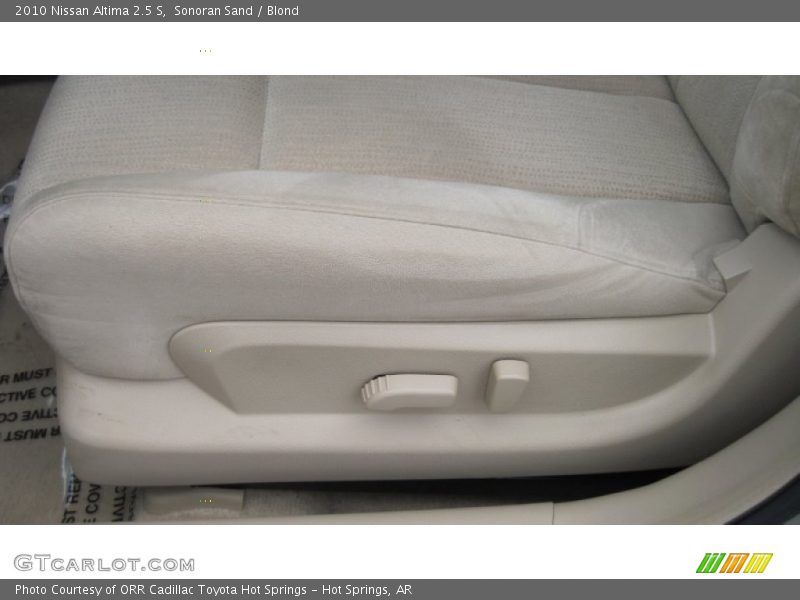 Sonoran Sand / Blond 2010 Nissan Altima 2.5 S