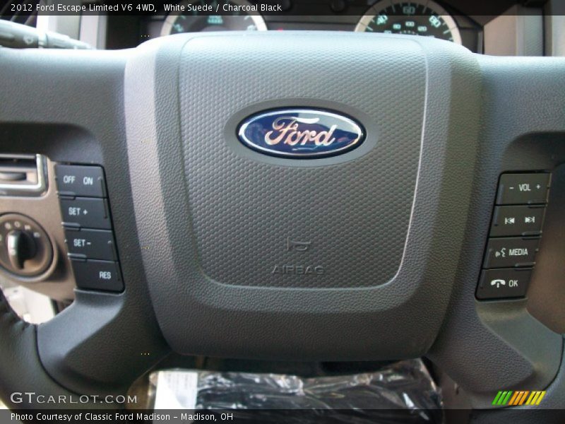 Controls of 2012 Escape Limited V6 4WD