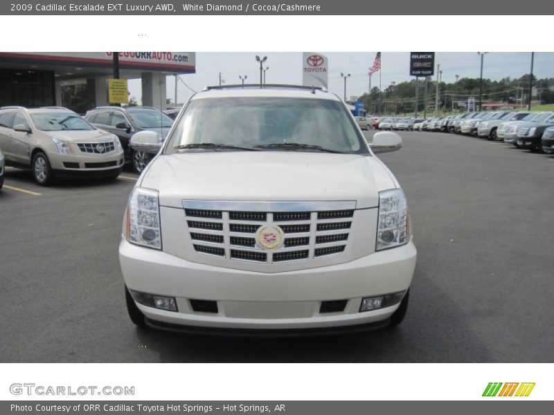 White Diamond / Cocoa/Cashmere 2009 Cadillac Escalade EXT Luxury AWD