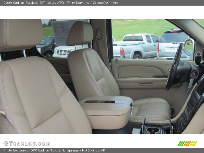 White Diamond / Cocoa/Cashmere 2009 Cadillac Escalade EXT Luxury AWD