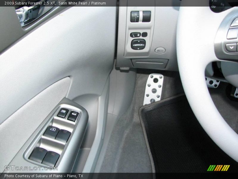 Satin White Pearl / Platinum 2009 Subaru Forester 2.5 XT