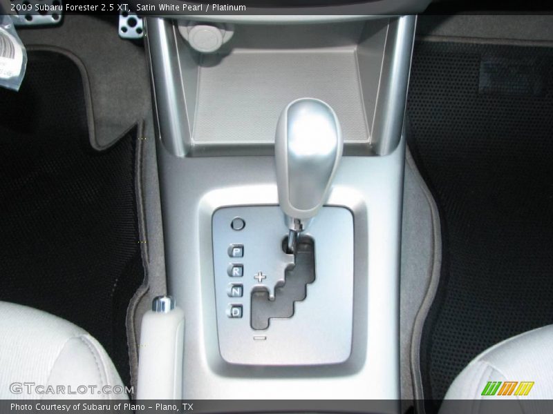 Satin White Pearl / Platinum 2009 Subaru Forester 2.5 XT