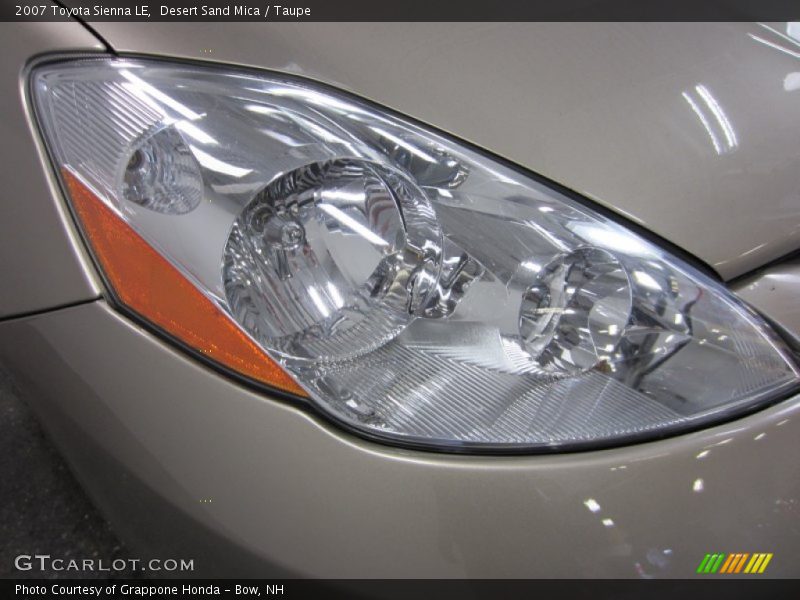 Desert Sand Mica / Taupe 2007 Toyota Sienna LE