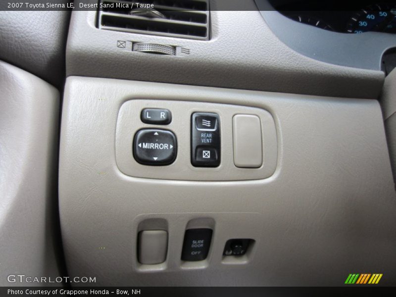 Desert Sand Mica / Taupe 2007 Toyota Sienna LE