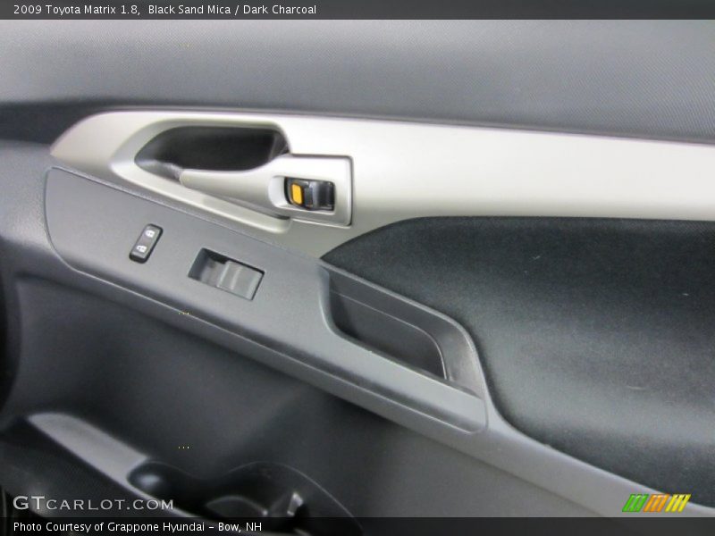 Black Sand Mica / Dark Charcoal 2009 Toyota Matrix 1.8
