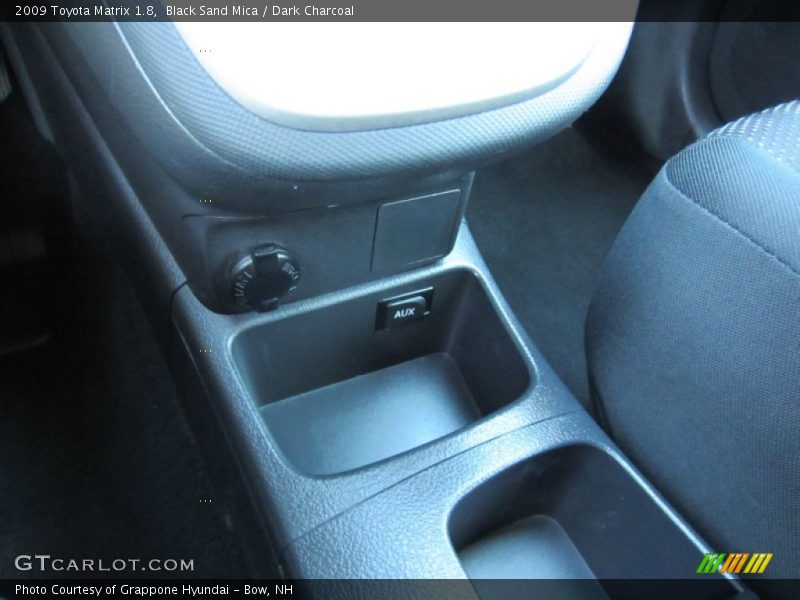 Black Sand Mica / Dark Charcoal 2009 Toyota Matrix 1.8