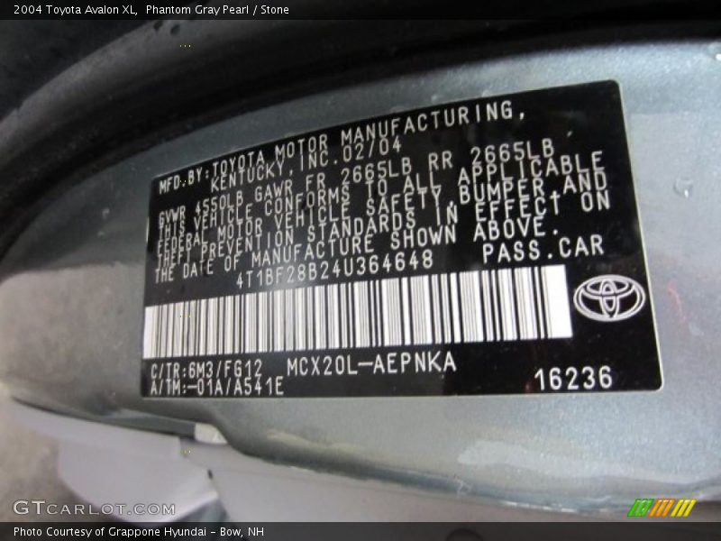 Phantom Gray Pearl / Stone 2004 Toyota Avalon XL
